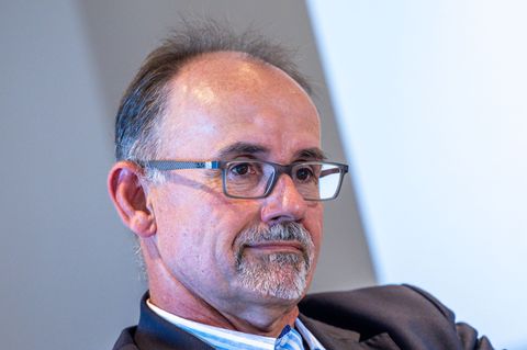 Für den Bau der Wolgaster Peenebrücke wartet MV-Verkehrsminister Wolfgang Blank (parteilos) noch immer auf die finale Finanzieru