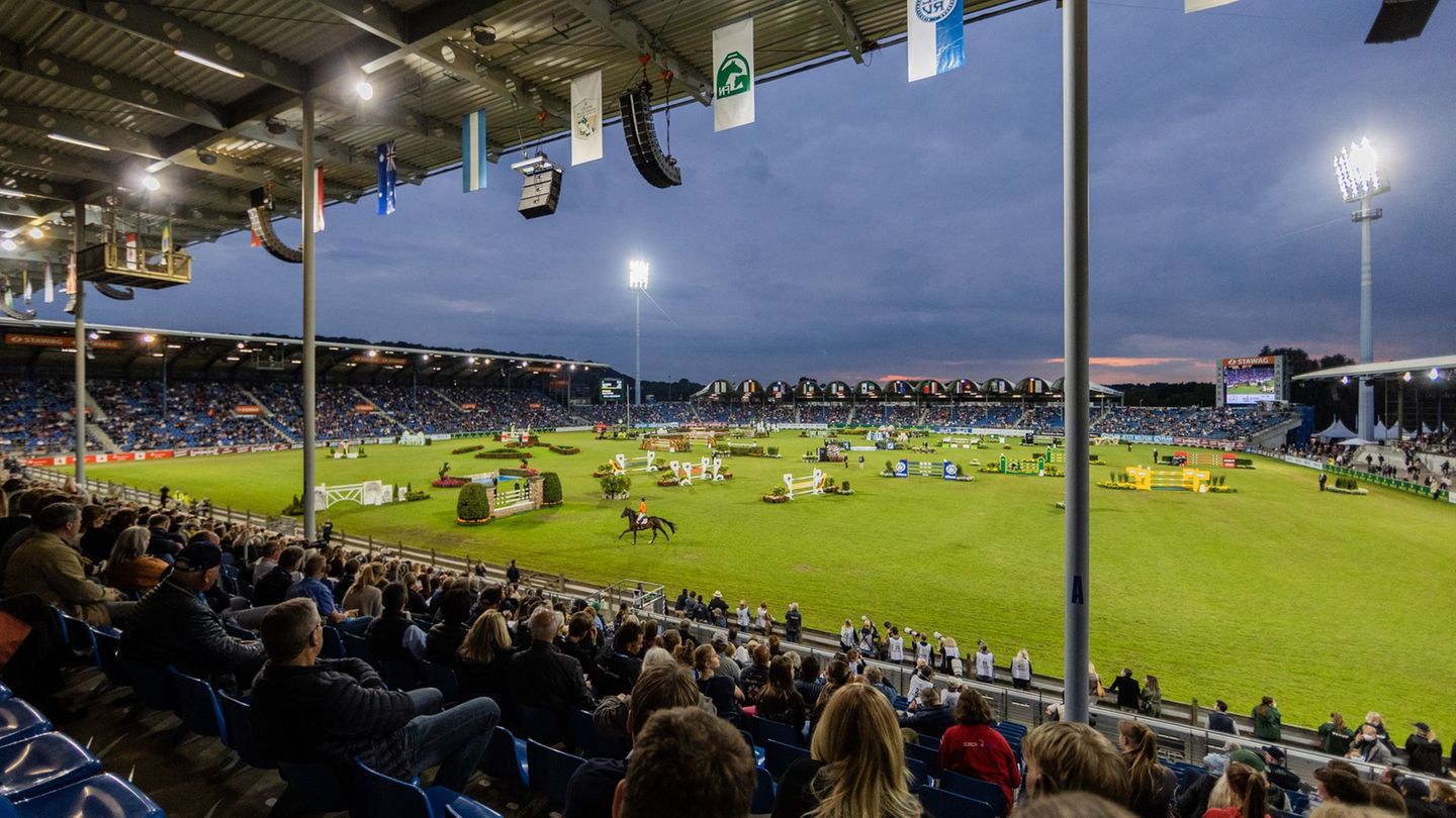 Der CHIO in Aachen wird mit Neubauten noch größer. (Archivbild) Foto: Rolf Vennenbernd/dpa