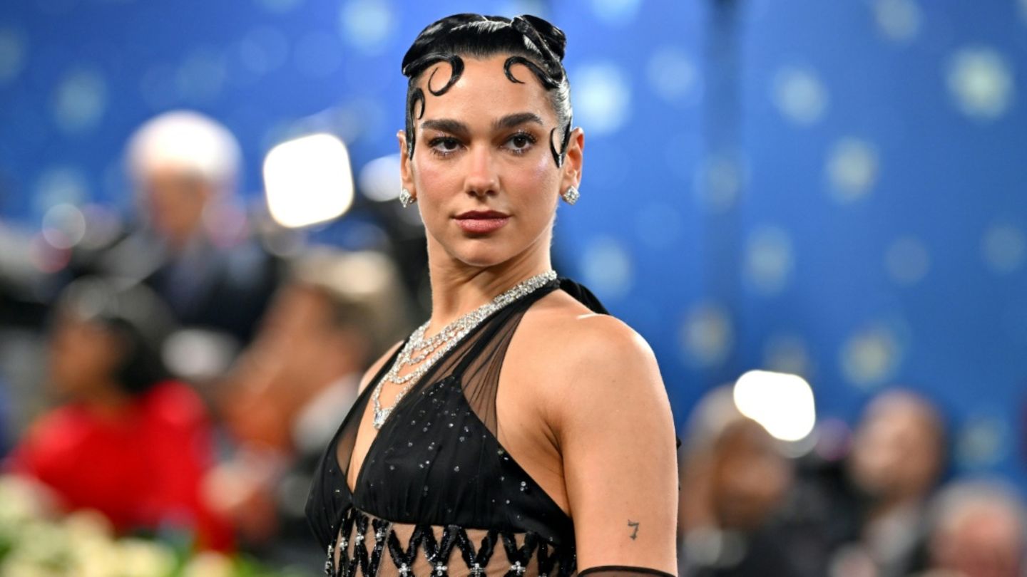 Die britische Popsängerin Dua Lipa