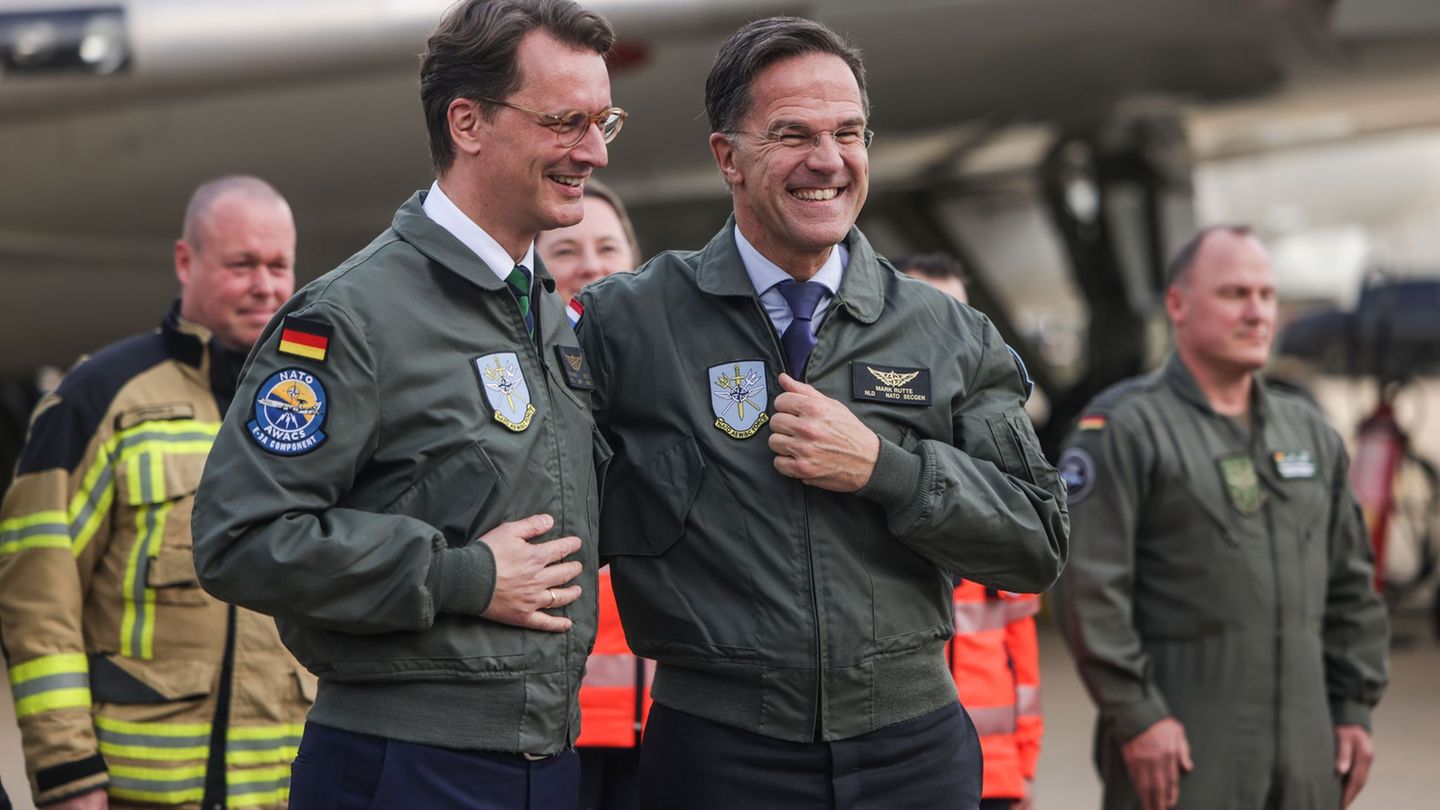 Nato-Generalsekretär Mark Rutte hat sich erfreut über die Einigung beim Wehrdienst geäußert. Foto: Oliver Berg/dpa