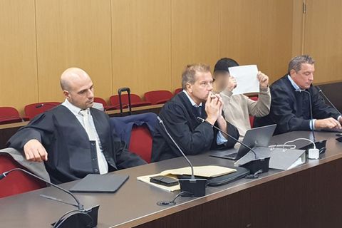 Der Angeklagte schwieg zu den Vorwürfen der Staatsanwaltschaft. Foto: Martin Höke/dpa