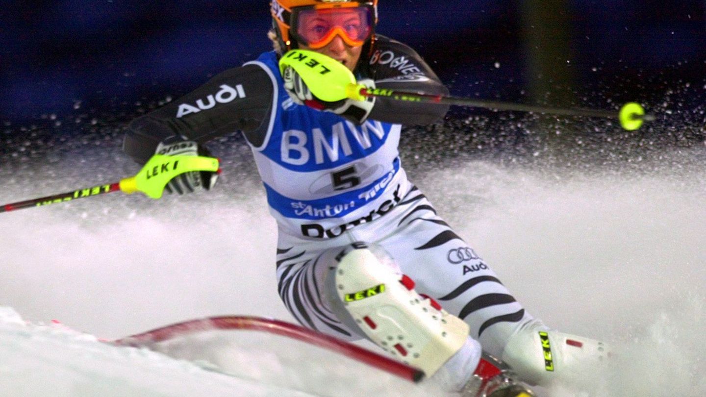 Martina Ertl 2001 bei der Ski-WM in St. Anton - ein Vierteljahrhundert später gibt ihre Tochter Romy das Debüt im Weltcup. (Arch