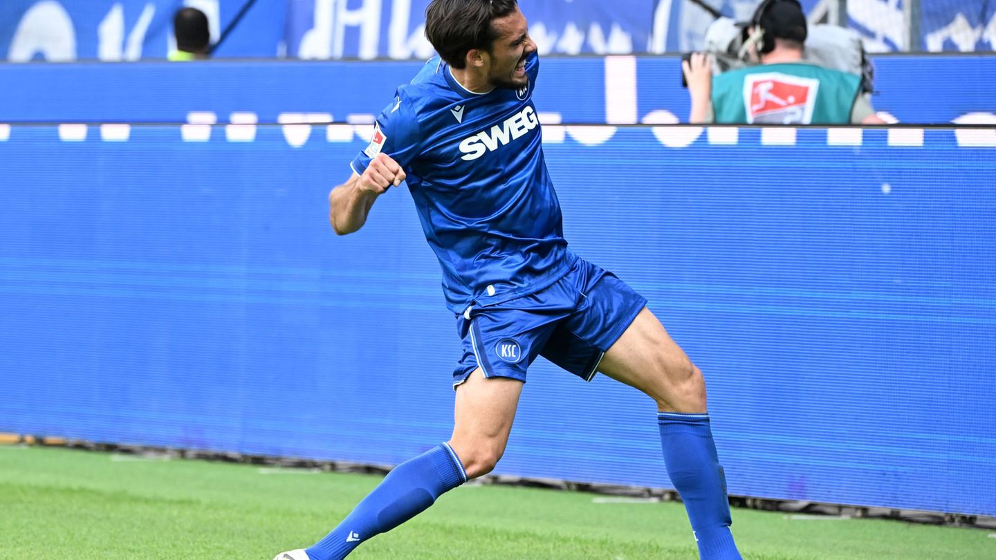 Roko Simic traf im Test für den KSC. Foto: Uli Deck/dpa