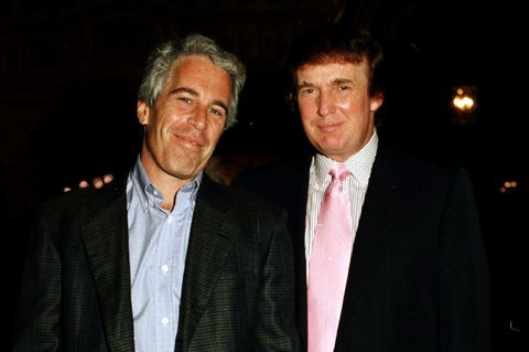 Jeffrey Epstein (l.) und Donald Trump 1997 in Trumps Anwesen Mar-a-Lago