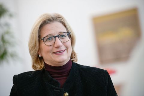 Rehlinger ist seit März 2018 Vorsitzender der SPD Saar (Archivbild) Foto: Oliver Dietze/dpa