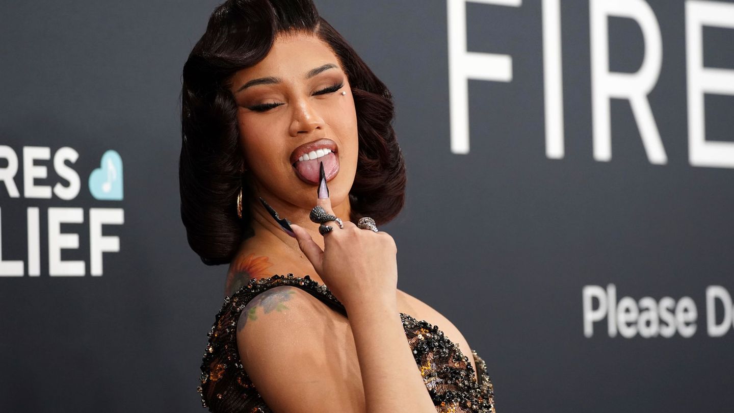 Cardi B ist zum vierten Mal Mutter geworden. (Archivbild) Foto: Jordan Strauss/Invision/dpa