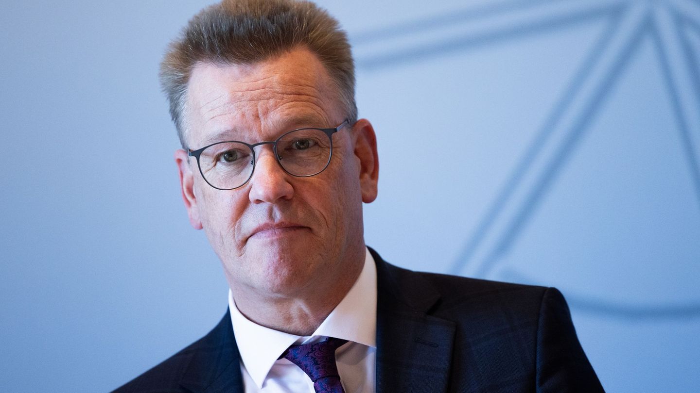 Johannes Wessels würde gerne weiter als Rektor an der Spitze der Uni Münster stehen. (Archivbild) Foto: Rolf Vennenbernd/dpa