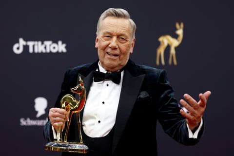 Roland Kaiser mit seinem Bambi