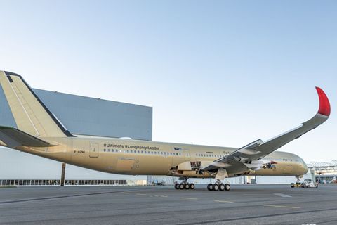 Der Airbus A350-1000ULR (Ultra Long Range) soll fast einen ganzen Tag in der Luft sein.