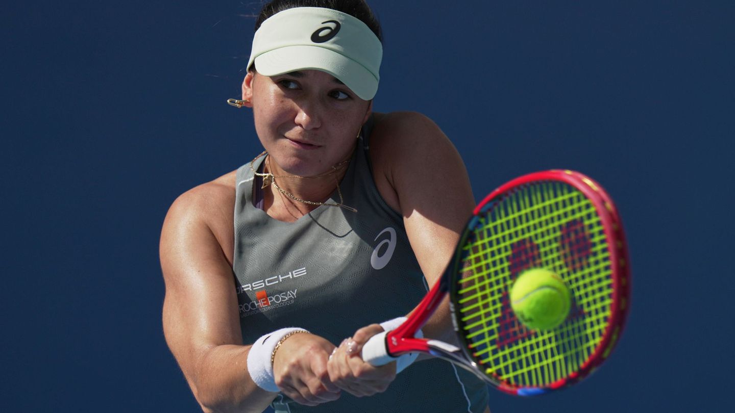 Tennisspielerin Eva Lys erhält Tausende Hassnachrichten. (Archivfoto) Foto: Andy Wong/AP/dpa