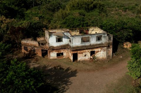 Giftiger Schlamm strömt 2015 durch Dorf in Brasilien