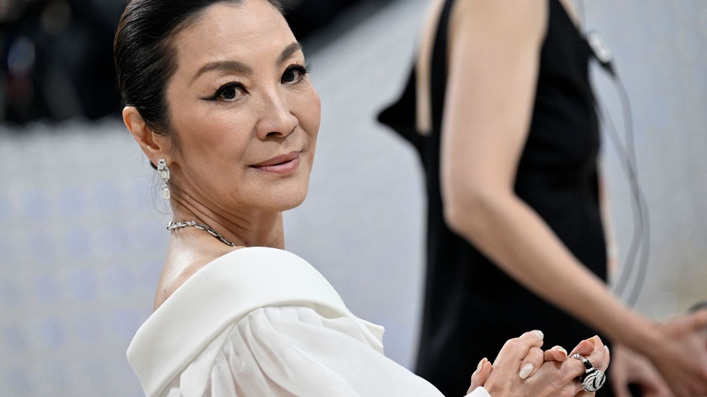 Die Berlinale ehrt Michelle Yeoh mit dem Goldenen Ehrenbären. (Archivbild) Foto: Evan Agostini/Invision/AP/dpa