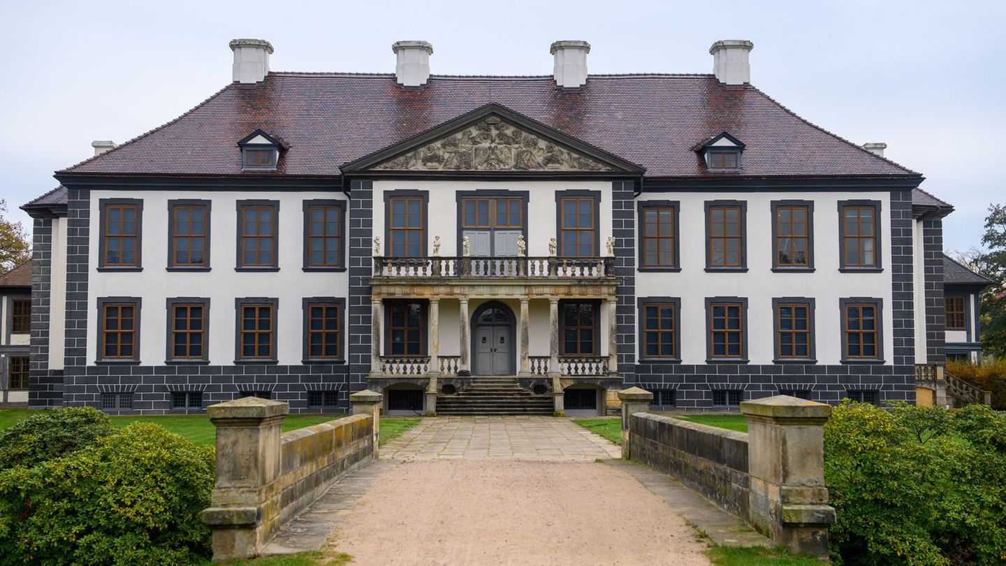 Mit Fördermitteln soll das Gartenreich Dessau-Wörlitz weiter erhalten bleiben. (Archivbild) Foto: Klaus-Dietmar Gabbert/dpa