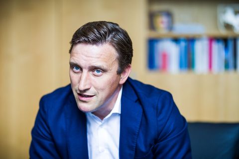 Niedersachsens CDU-Chef Lechner fordert ein hartes Durchgreifen gegen gewalttätige Schüler. (Archivbild) Foto: Moritz Frankenber