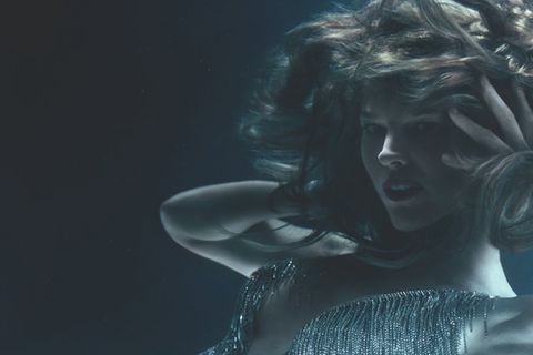 Der Pirelli-Kalender ist in Prag vorgestellt worden, unter anderem zu sehen: Eva Herzigova.