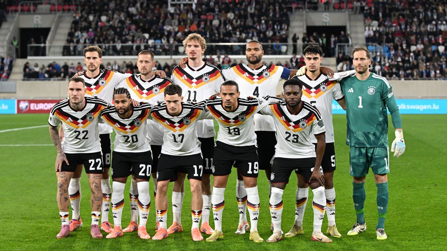 Deutschlands Nationalteam beim Gruppenfoto. Foto: Federico Gambarini/dpa