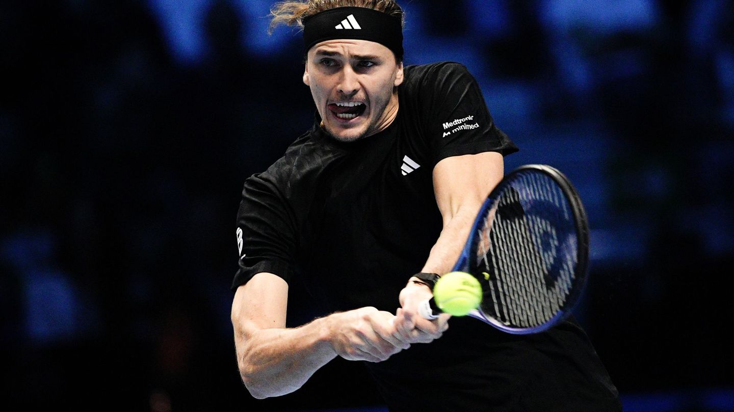 Alexander Zverev musste im letzten Gruppenspiel hart kämpfen. Foto: Marco Alpozzi/LaPresse via ZUMA Press/dpa