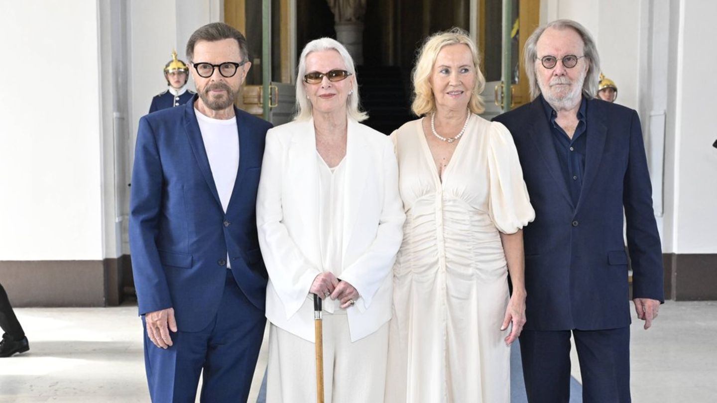 Björn Ulvaeus, Anni-Frid Lyngstad, Agnetha Fältskog und Benny Andersson (v.l.) 2024 in Stockholm.