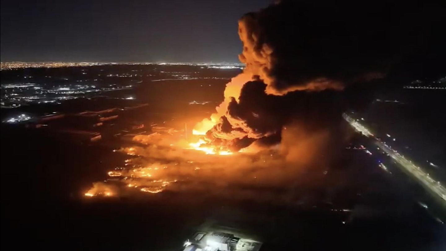 Argentinien: Feuerwolke und Stromausfall – über 20 Verletzte nach Chemie-Explosion