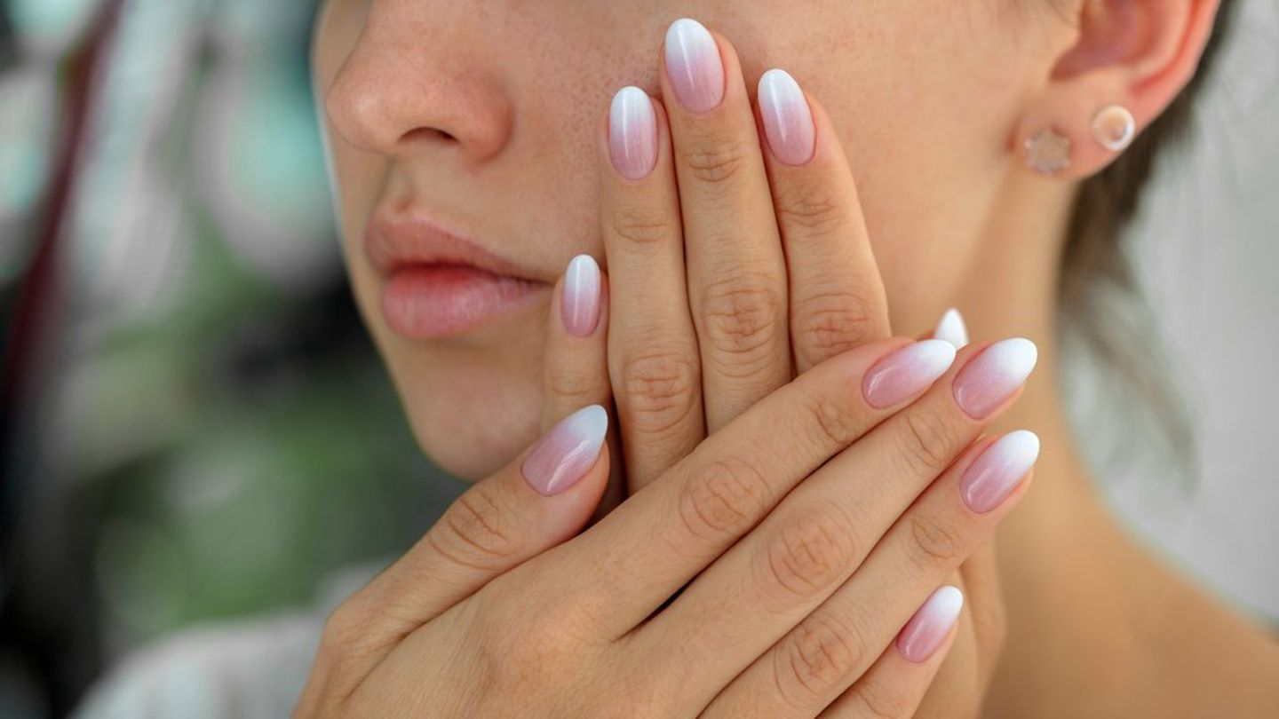 Minimal Chic: Dezente Naildesigns liegen jetzt vorn