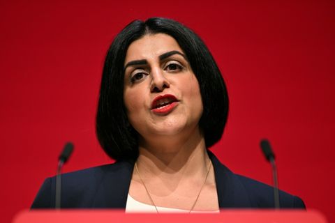 Großbritanniens Innenministerin Shabana Mahmood will die Asylpolitik nach dem Vorbild Dänemark drastisch verschärfen