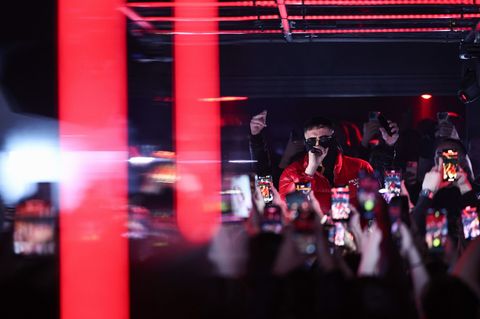 Haftbefehl steht nach Erscheinen seiner Netflix-Doku wieder auf der Bühne. Foto: Hannes P. Albert/dpa