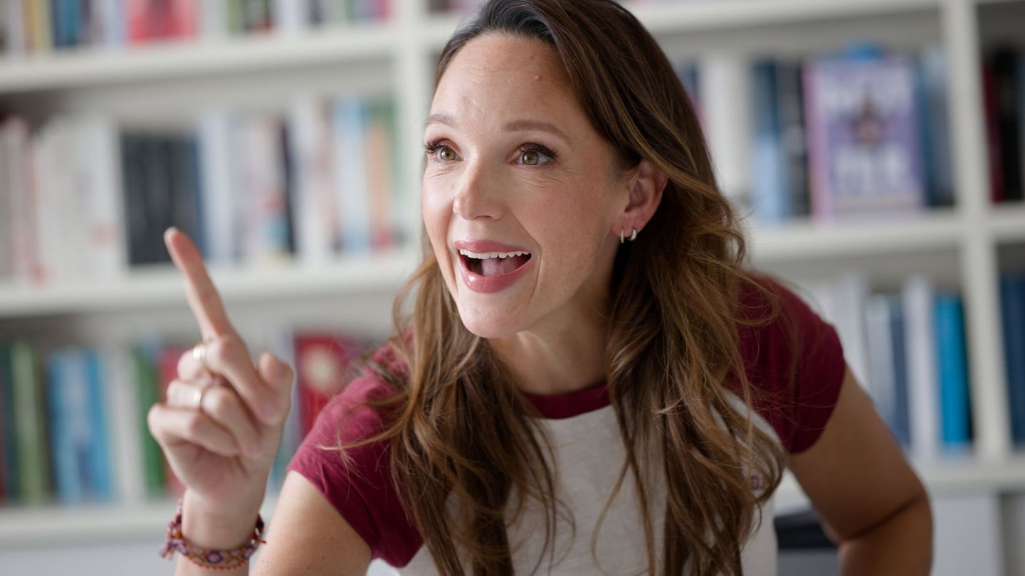 Komikerin Carolin Kebekus hat kein Fotoalbum von ihrem Kind - sie hat einfach zu viele Bilder. (Archivbild) Foto: Henning Kaiser