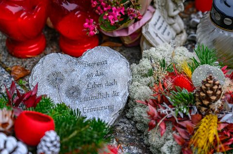 Am Volkstrauertag wird der Millionen Toten beider Weltkriege und der Opfer des Nationalsozialismus gedacht. (Archivbild) Foto: P