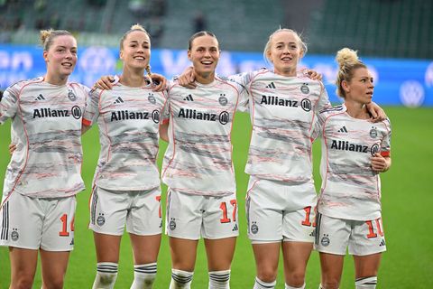 Erreichen das Pokal-Viertelfinale: Die Bayern-Frauen. (Archivbild) Foto: Swen Pförtner/dpa