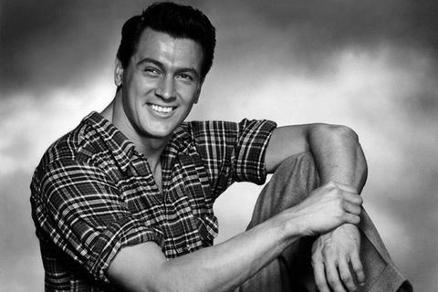 Am 17. November 2025 hätte Hollywood-Legende Rock Hudson seinen 100. Geburtstag gefeiert.