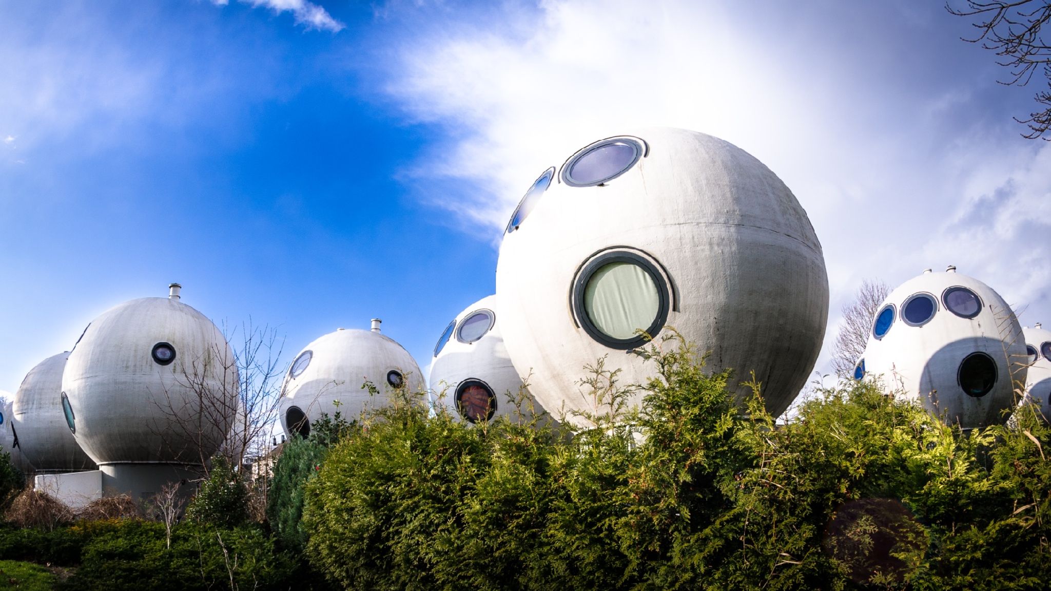 Kugelhäuser in 's-Hertogenbosch, im Süden der Niederlande