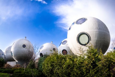 Kugelhäuser in 's-Hertogenbosch, im Süden der Niederlande