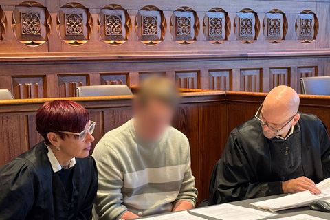 Der 39-Jährige soll auf den damals 43-Jährigen eingestochen und dessen Tod zumindest billigend in Kauf genommen haben. Foto: Bir