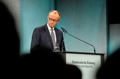 Merz auf dem "SZ-Wirtschaftsgipfel"