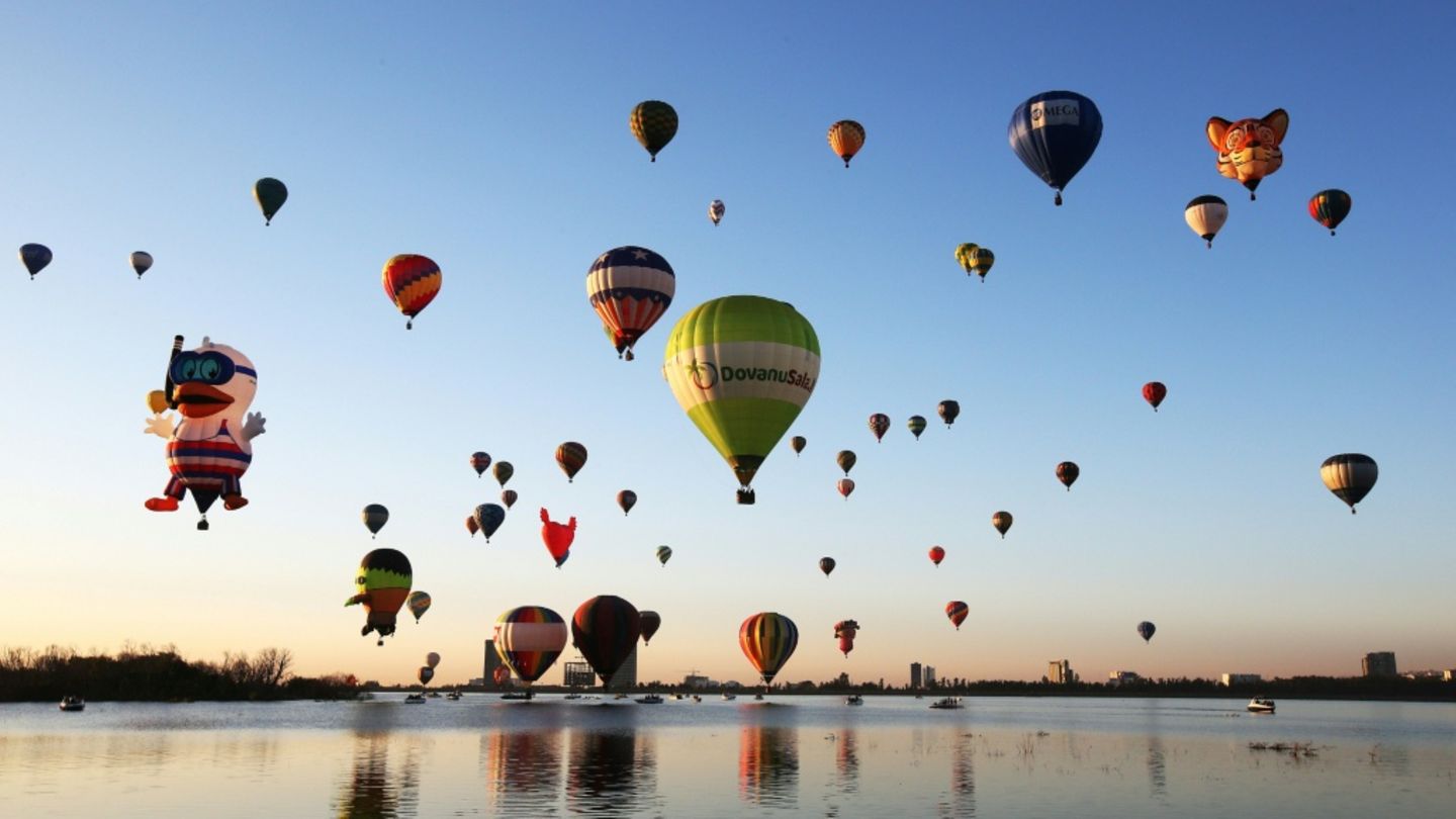 Farbenfrohes Spektakel