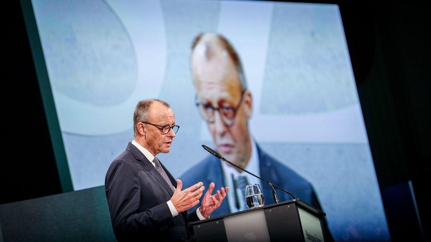 Zu einer Minderheitsregierung hat der Kanzler eine klare Meinung. Foto: Kay Nietfeld/dpa