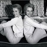 Als Lido-Zwillinge werden sie weltberühmt. Sie übernehmen Filmrollen, treten in Musicals und TV-Shows auf und nehmen Schallplatten auf