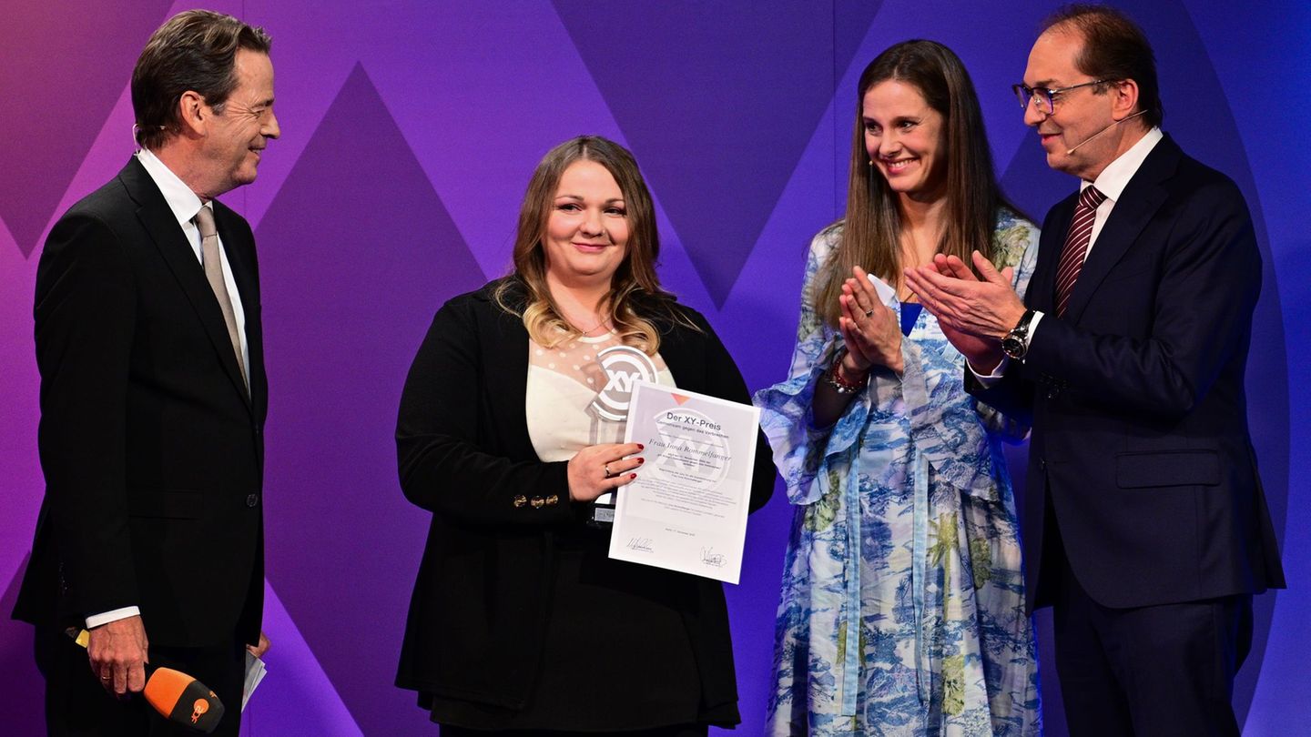 "Aktenzeichen XY... Ungelöst": Zivilcourage rettet Leben – XY-Preis für Helfer verliehen