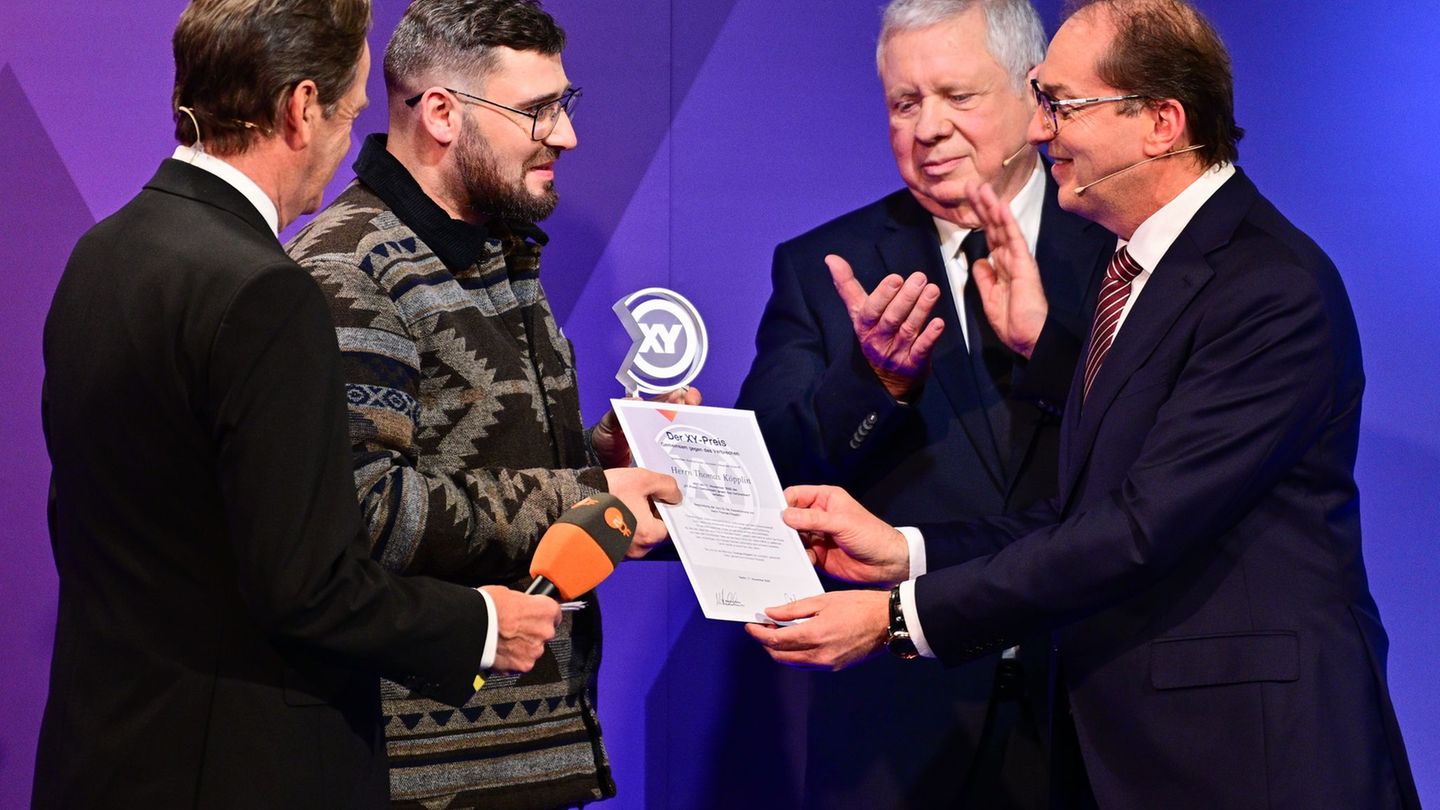 "Aktenzeichen XY... Ungelöst": Zivilcourage rettet Leben – XY-Preis für Helfer verliehen