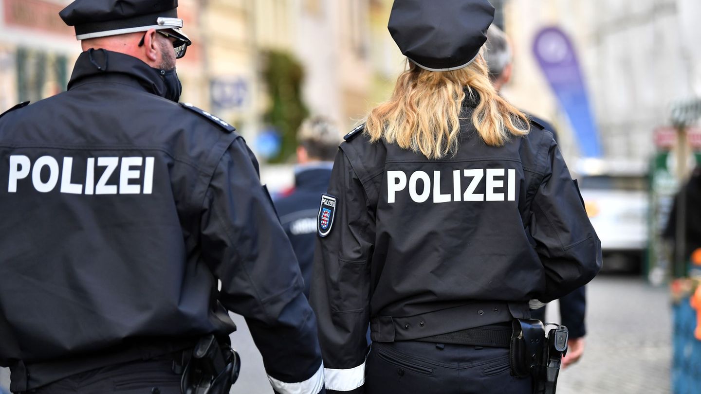 Frauen nehmen sehr selten bei Auslandseinsätzen der Thüringer Polizei teil. (Symbolbild) Foto: Martin Schutt/dpa-Zentralbild/dpa