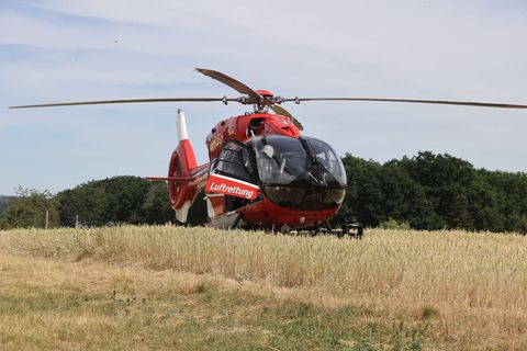 Derzeit stehen in Sachsen-Anhalt drei Rettungshubschrauber zur Verfügung, zudem kommen auch Helikopter aus angrenzenden Bundeslä