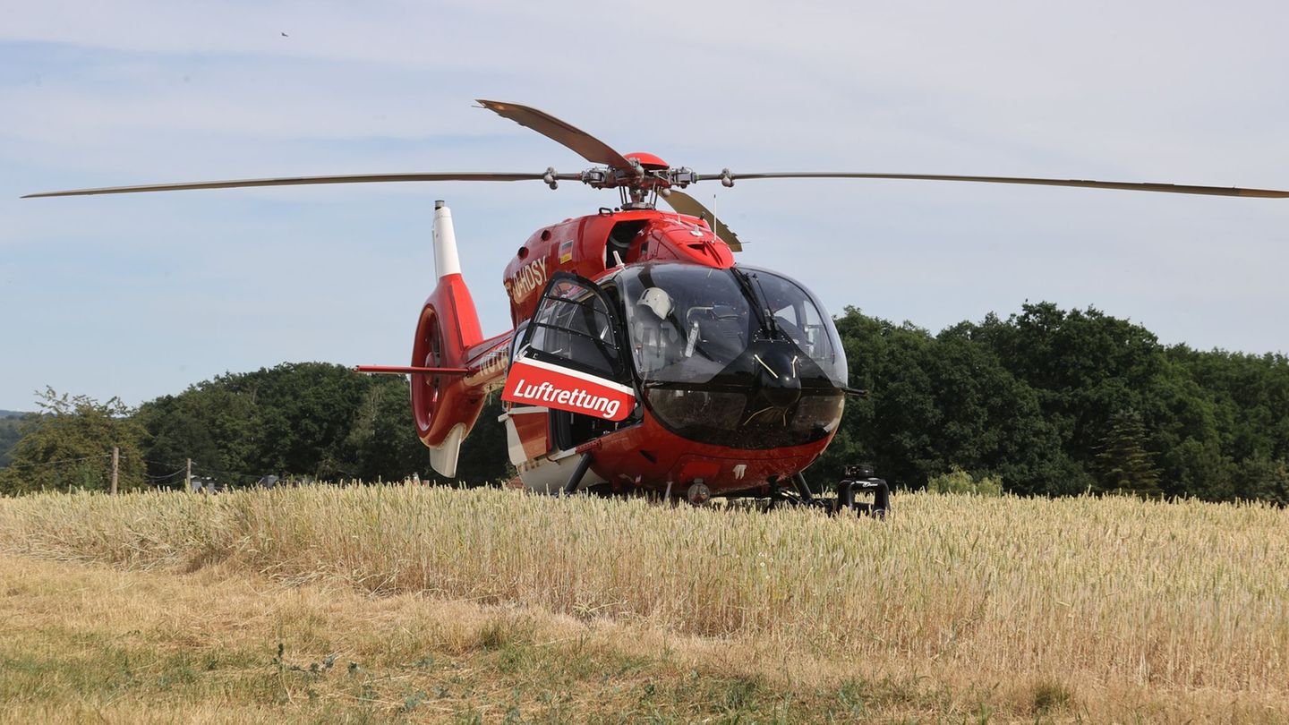 Derzeit stehen in Sachsen-Anhalt drei Rettungshubschrauber zur Verfügung, zudem kommen auch Helikopter aus angrenzenden Bundeslä