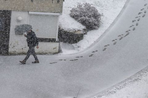 Im Allgäu kam es am Anfang der Woche zu Schneefällen. Foto: Peter Kneffel/dpa