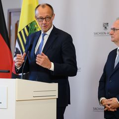 Bundeskanzler Friedrich Merz will das Stattfinden von Weihnachtsmärkten im Land einfacher und gleichzeitig sicher machen. Foto: