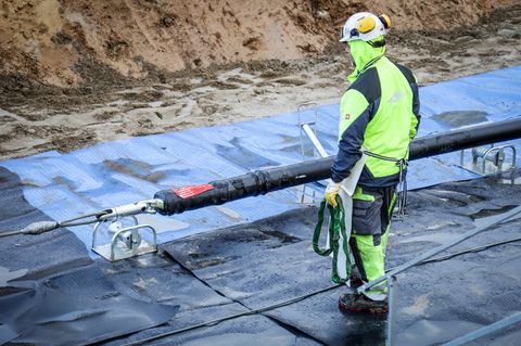 Etwa 23 Kilometer der rund 700 Kilometer langen Leitung sollen unter Schleswig-Holstein verlaufen. (Symbolbild) Foto: Focke Stra