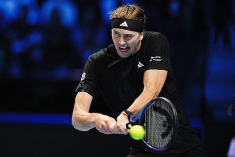 Alexander Zverev tritt nach dem Aus bei den ATP Finals noch bei der Davis-Cup-Endrunde an Foto: Marco Alpozzi/LaPresse/AP/dpa