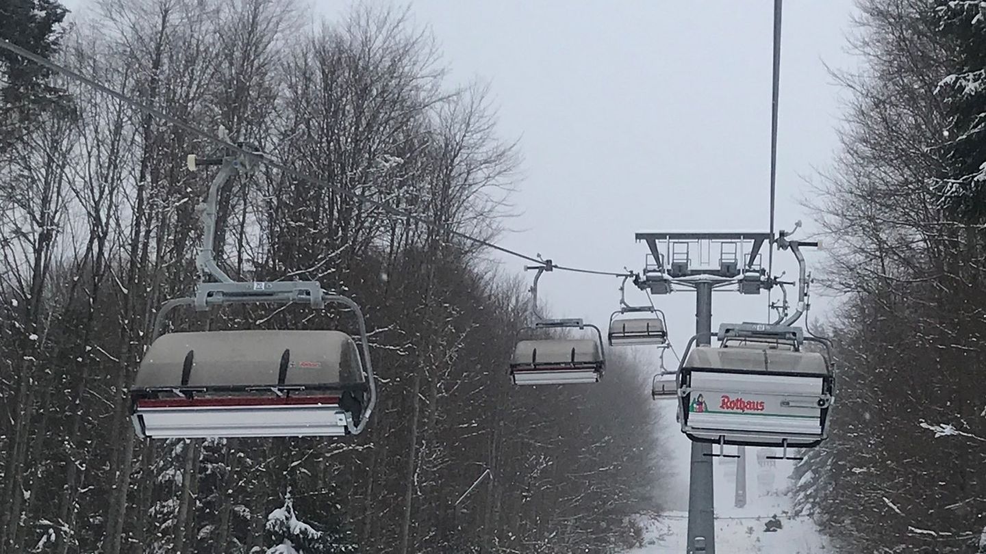 Die Herzogenhornbahn am Feldberg im Schwarzwald. (Archivbild) Foto: Valentin Gensch/dpa