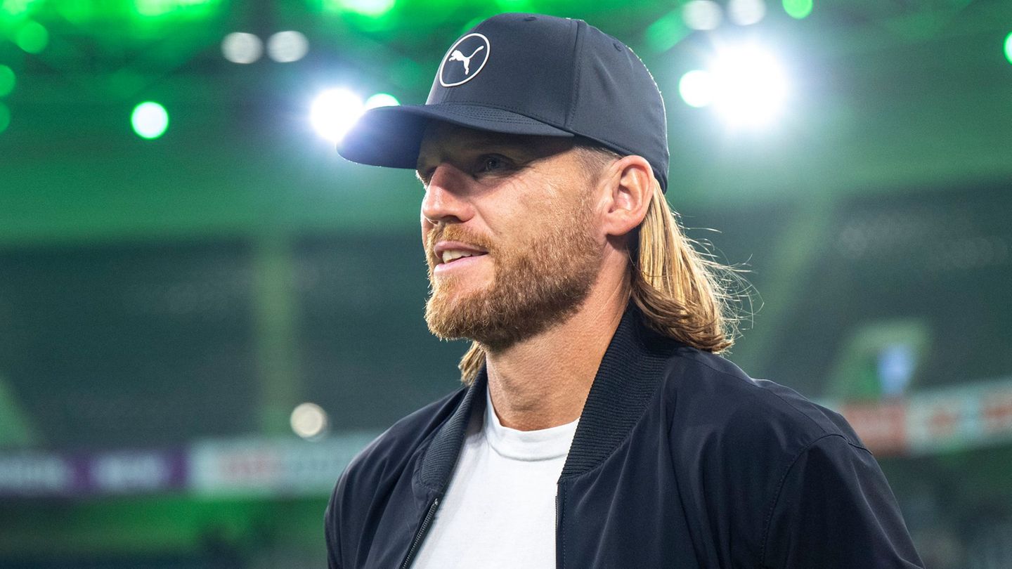 Eugen Polanski ist jetzt offiziell Cheftrainer von Borussioa Mönchengladbach. Foto: David Inderlied/dpa