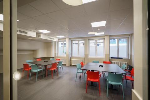 In den nächsten Wochen wird der Rauchraum für Crack-Konsumenten geöffnet. Foto: Andreas Arnold/dpa