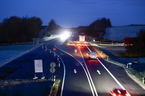 Das Bundesverwaltungsgericht hat grünes Licht für den Autobahnbau gegeben. Foto: Thomas Banneyer/dpa